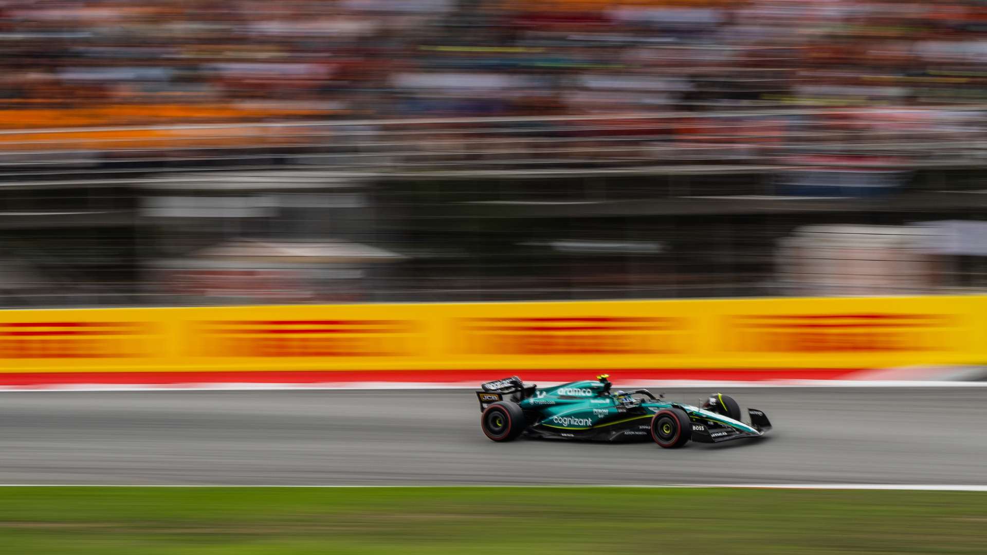 下了坚实的 下了坚实的